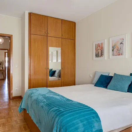 Joivy Stylish Centre Flat With Parking Appartement