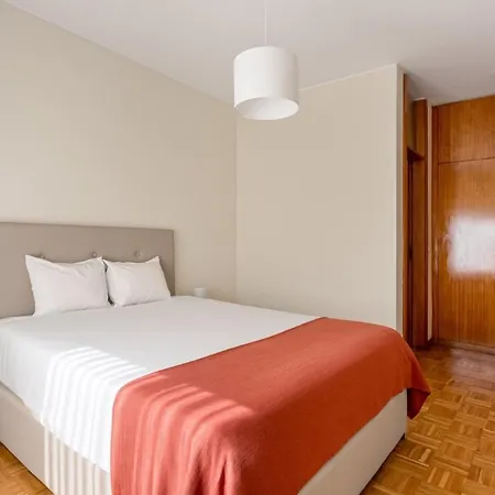 Guestready - Stylish Centre Flat With Parking Apartment